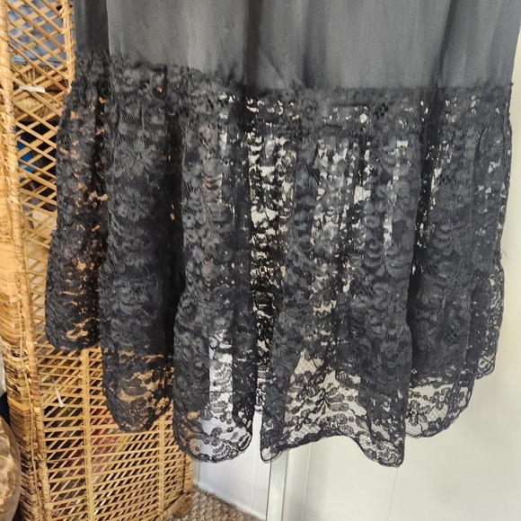 Vintage Black Lace Slip Midi Skirt Lingerie 1990s Size Small Goth Whimsigoth - Picture 6 of 10